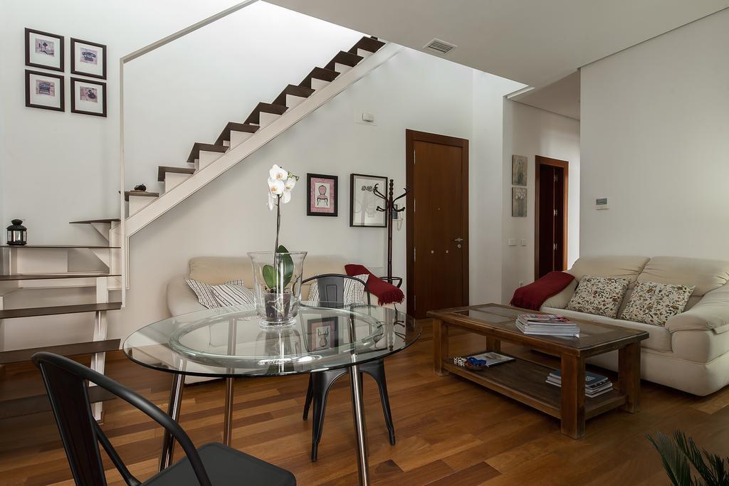 סביליה Veoapartment Corral Del Rey 1 מראה חיצוני תמונה